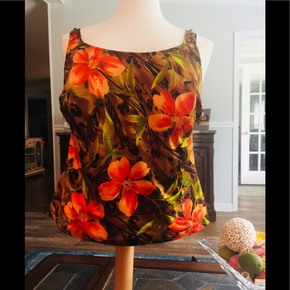 ⛱INCHES AWAY SWIMSUIT TOP⛱20W⛱